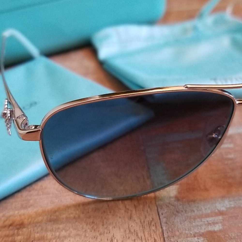 SOLD!!Tiffany & Co. Sunglasses - Picture 8 of 15